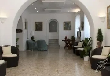 호텔 Belvedere E Tre Re 3*