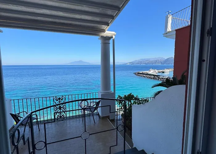 丽城特莱瑞酒店 酒店