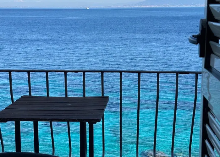 丽城特莱瑞酒店 3*