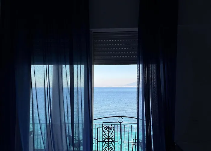 丽城特莱瑞酒店 酒店