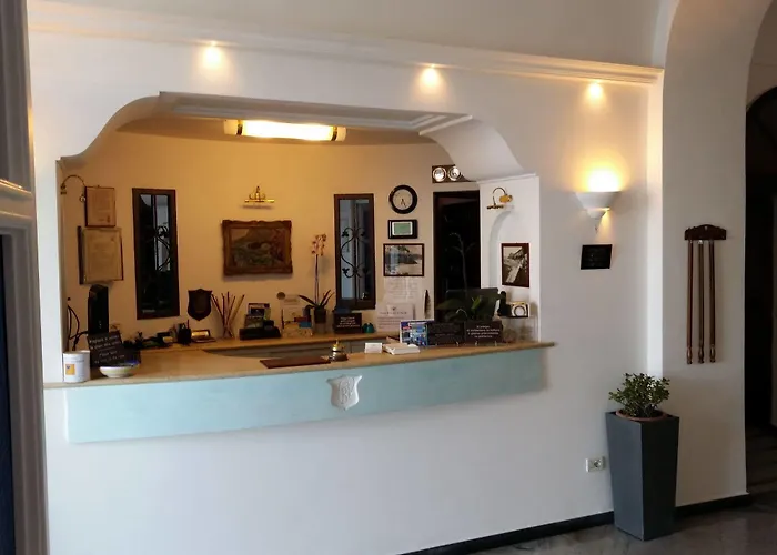 丽城特莱瑞酒店