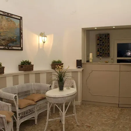 Ξενοδοχείο Belvedere E Tre Re 3*